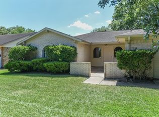 4034 Watters Rd, Pasadena, TX 77504