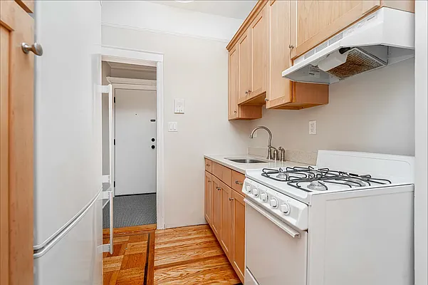 Rented by Modern Spaces | media 1