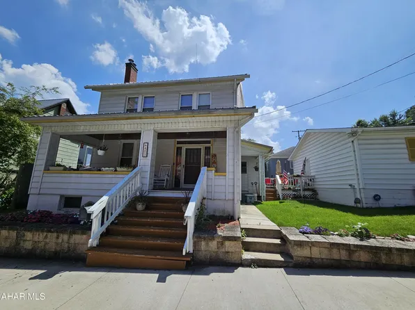 403 W 11th St, Tyrone, PA 16686