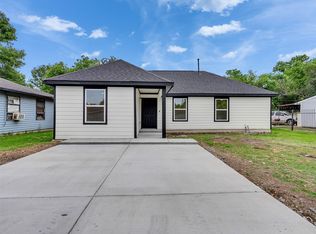 7207 Crestmont St, Houston, TX 77033