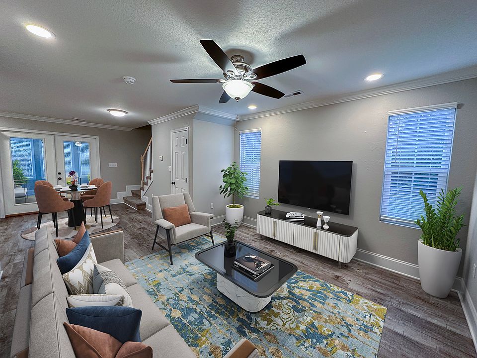1st image of 938 Blue Spruce Way #938