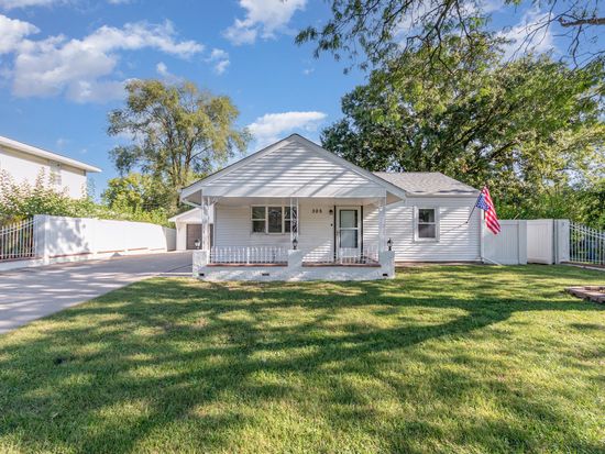 305 Luana Rd, Joliet, IL 60433