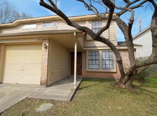 10102 Spring Place Dr, Houston, TX 77070