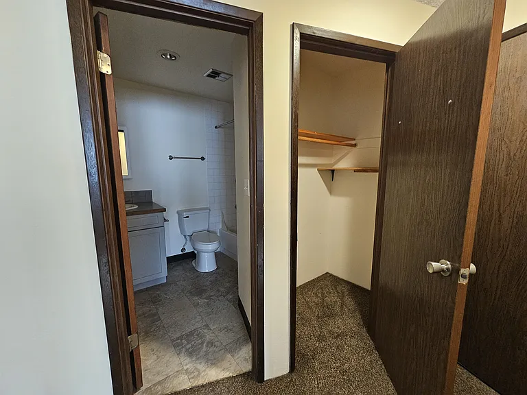 5th floor unit