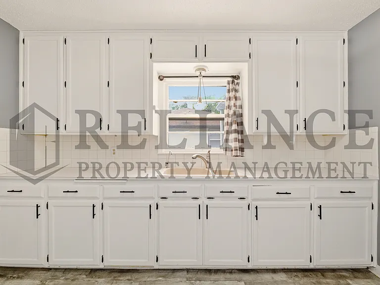 1458 N Old Manor Rd — Photo 15