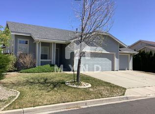 9975 Grand Falls Dr, Reno, NV 89506