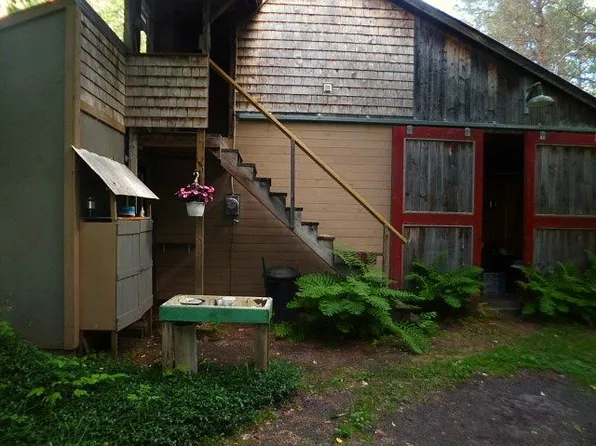 42 Elmridge Rd, Cabot, VT 05647