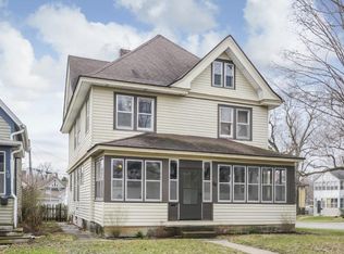 94 Isabel St W, Saint Paul, MN 55107