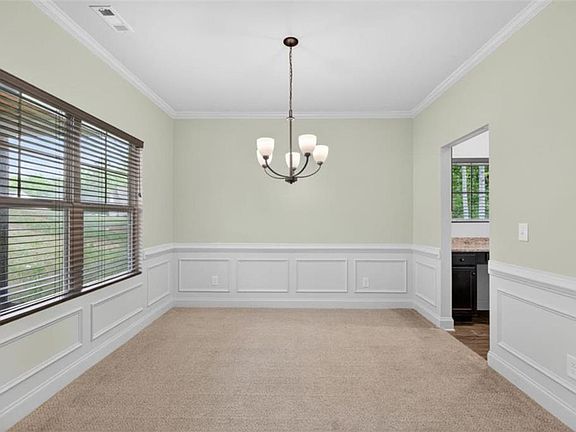 4th image of 1180 Awenasa Dr