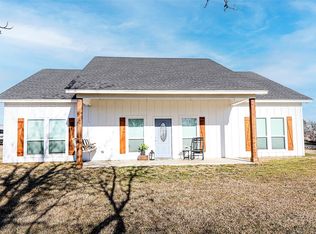 1531 Well Service Rd, Bowie, TX 76230