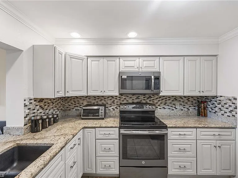 3195 Boca Ciega Dr #C-10 — Photo 10