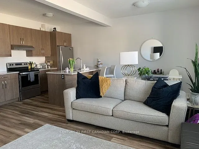 827 Kleinburg Dr E — Photo 15
