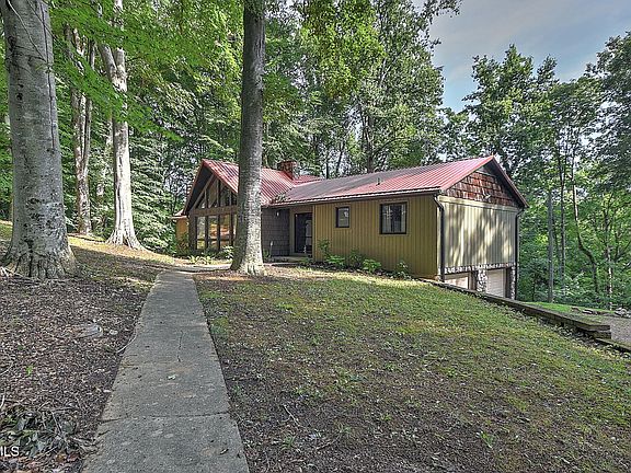 3rd image of 5413 Kiowa St