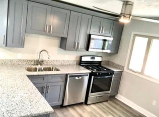 2051 W 33rd St, Cleveland, OH