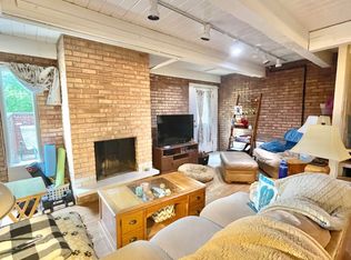 806 S Loomis St #A, Chicago, IL 60607