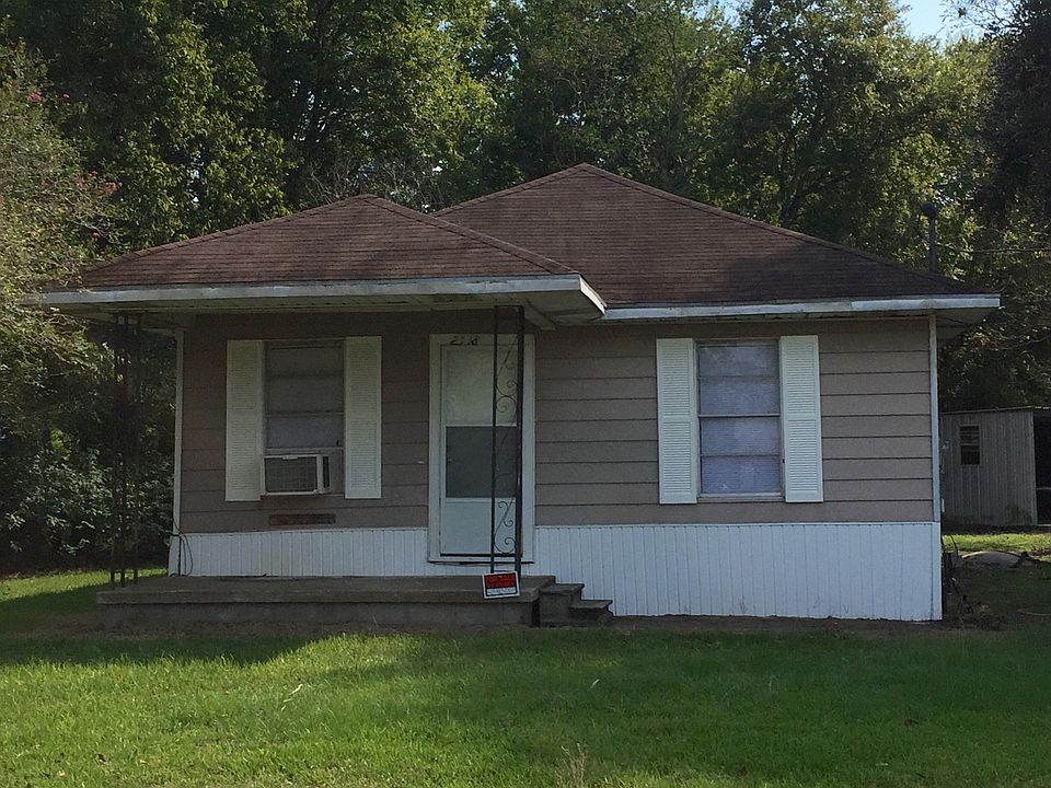 Snug tree shaded updated hom