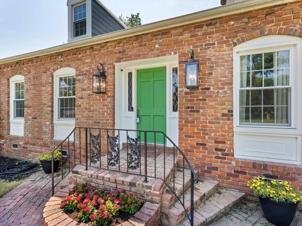 5537 Southwood Dr, Memphis, TN 38120