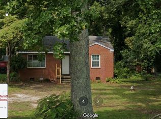 2010 Merritt Dr, Greensboro, NC 27407