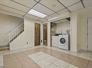 25 Wetmore Ave, Maplewood, NJ 07040