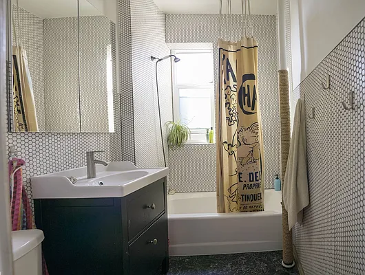 Sold by Keller Williams NYC | media 20