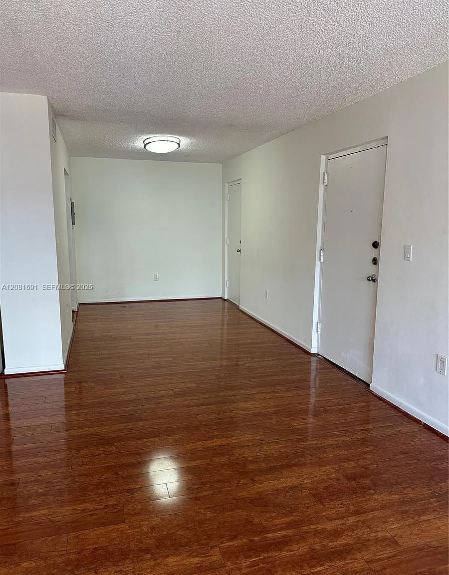 Spanish Trace Condo — Photo 3