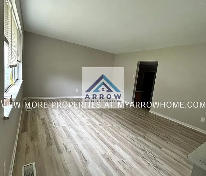 8949 Huiskamp Ave — Photo 4