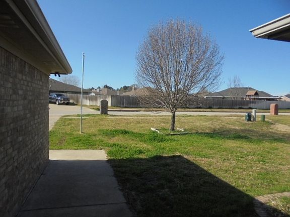 5th image of 19591 Running West Dr