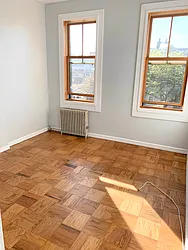 Rented by Century 21 Premier 