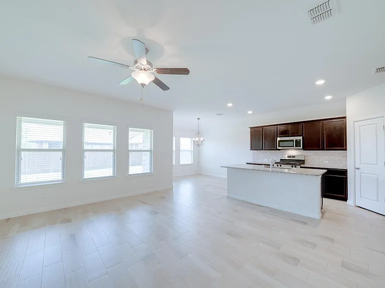 9116 Flying Eagle Ln — Photo 5