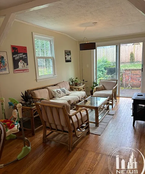 22 Edgewater Rd — Photo 9