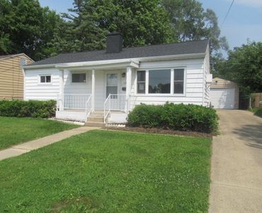 1018 W Langdon St, Freeport, IL, 61032