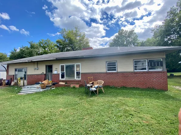 1200 W Elm Street, Springfield, MO 65806