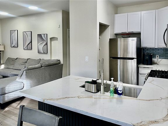 4th image of 4730 E Craig Rd Unit 1043