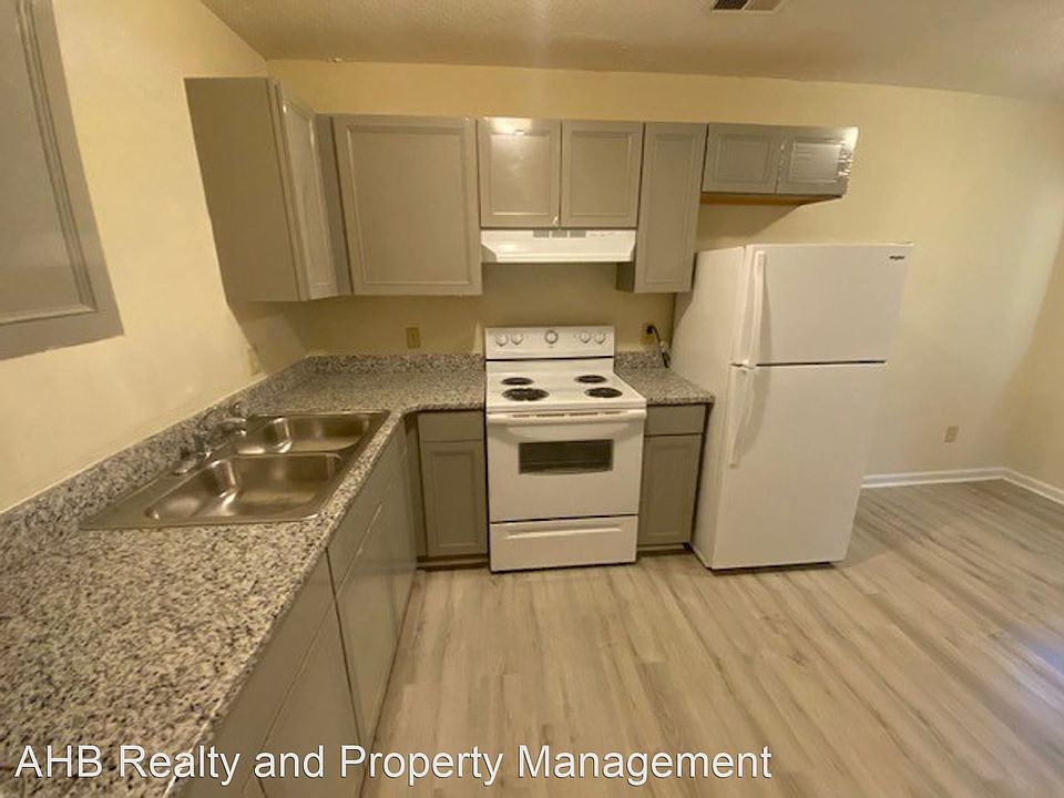 1st image of 2485 Michelle Dr #9297728