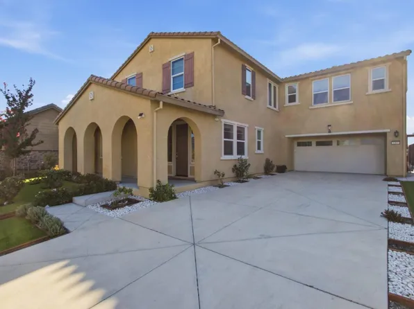 1307 S Hart Dr, Mountain House, CA 95391