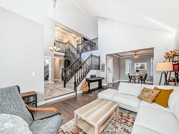 3rd image of 152 N Wood Valley Rise SW