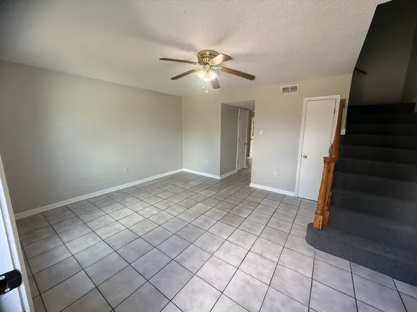 3002 Jodie Pl, Metairie, LA 70002