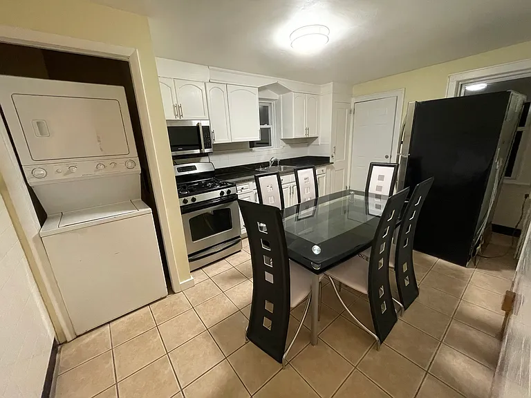 457 River Dr #2 — Photo 4