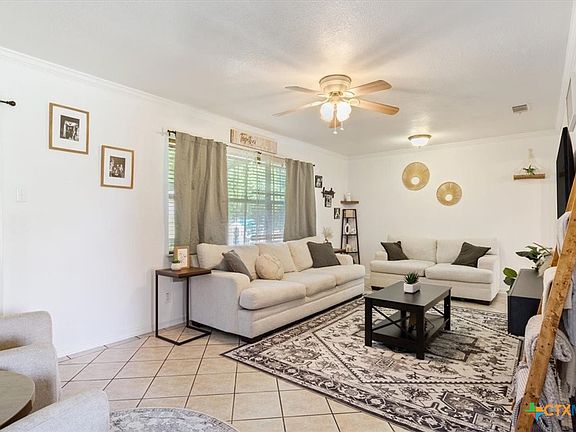 2nd image of 102 Prather Dr
