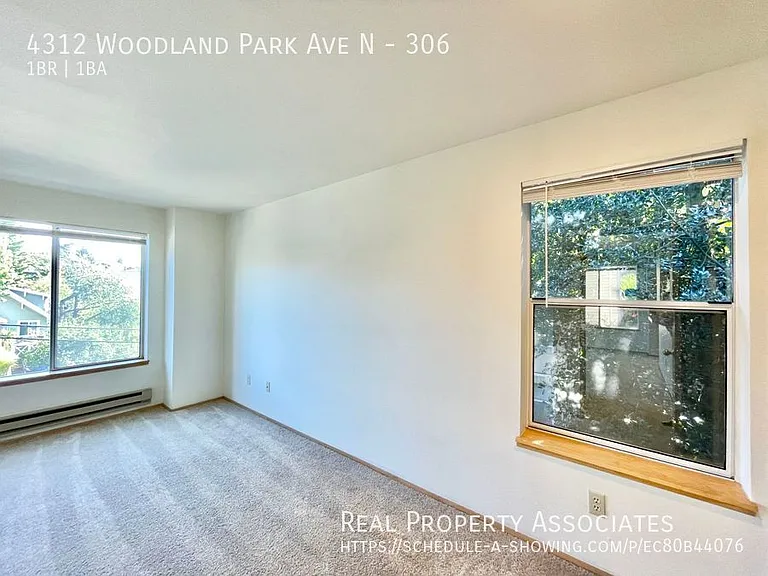 4312 Woodland Park Ave N #306 — Photo 10