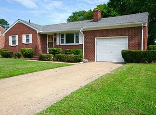 115 Southerland Dr, Hampton, VA 23669