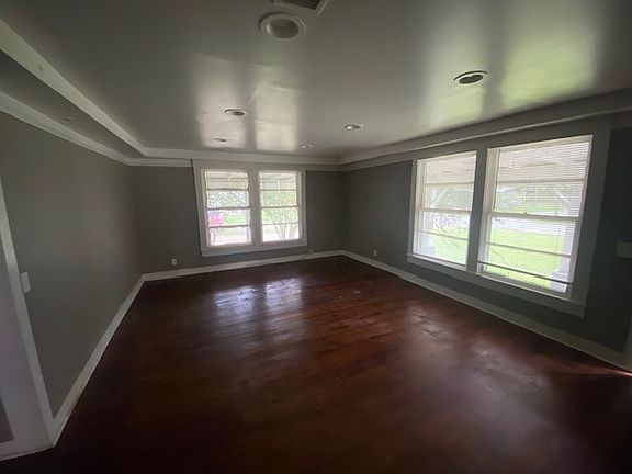 3rd image of 106 2nd St NW