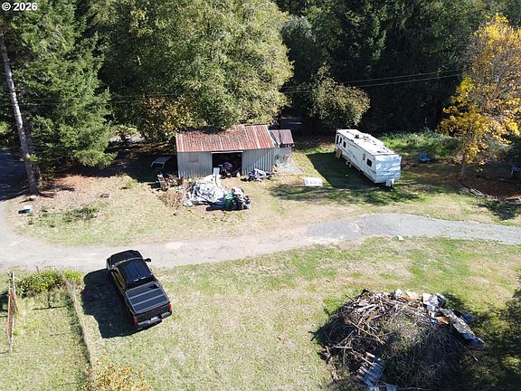 4th image of 57705 Cedar Creek Rd