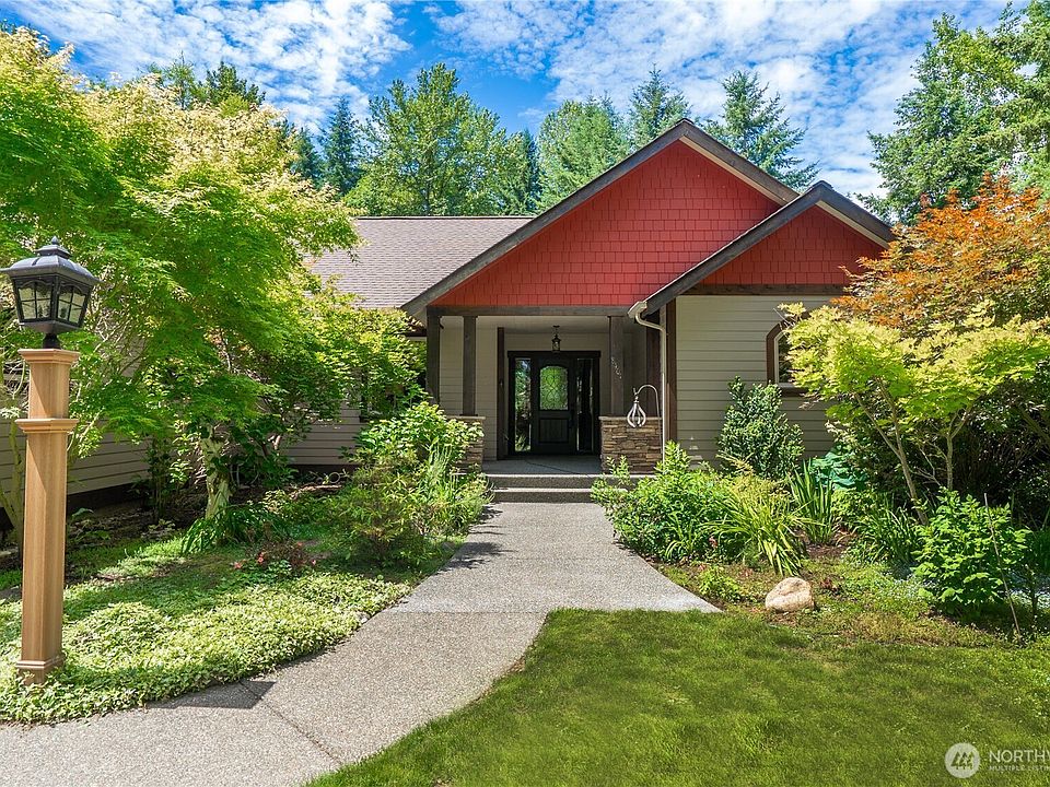 1st image of 8401 Dawn Hill Drive SE