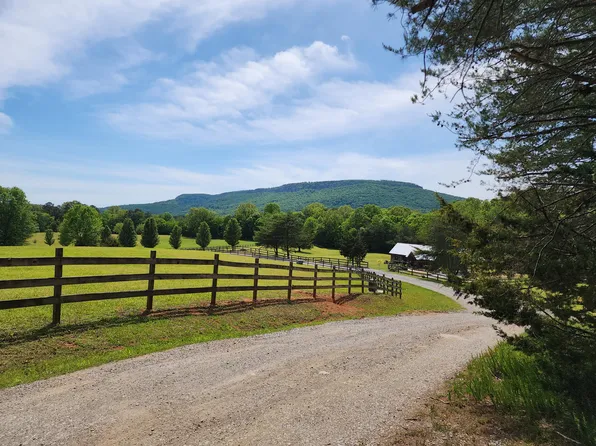 8 Antler Dr, Rising Fawn, GA 30738