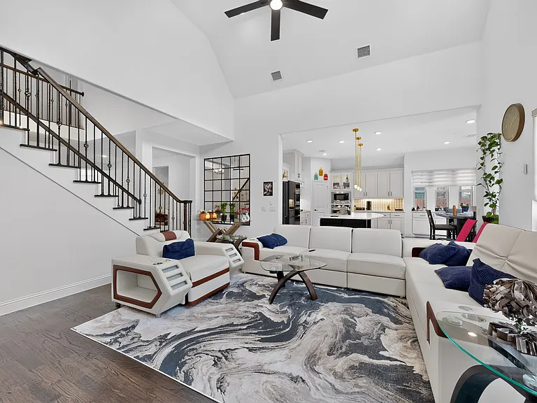 2905 Emerald Trace Dr — Photo 18