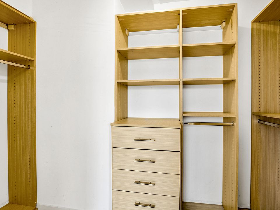 2nd image of 2167 2nd Ave #7D