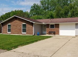 5235 Wakefield Dr, Fairborn, OH