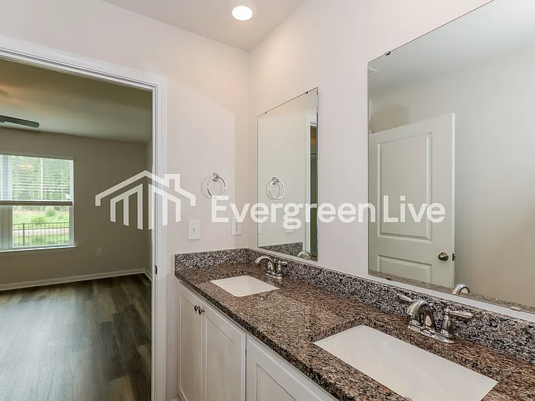 2223 Courtina Way — Photo 10
