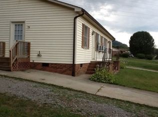 1477 Fairway Acres Rd, Lenoir, NC 28645